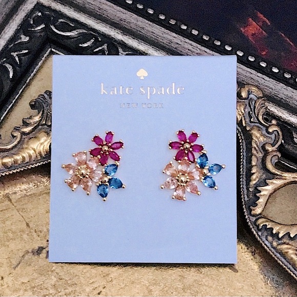 KATE SPADE • First Bloom Cluster Flower Earrings - Picture 6 of 6